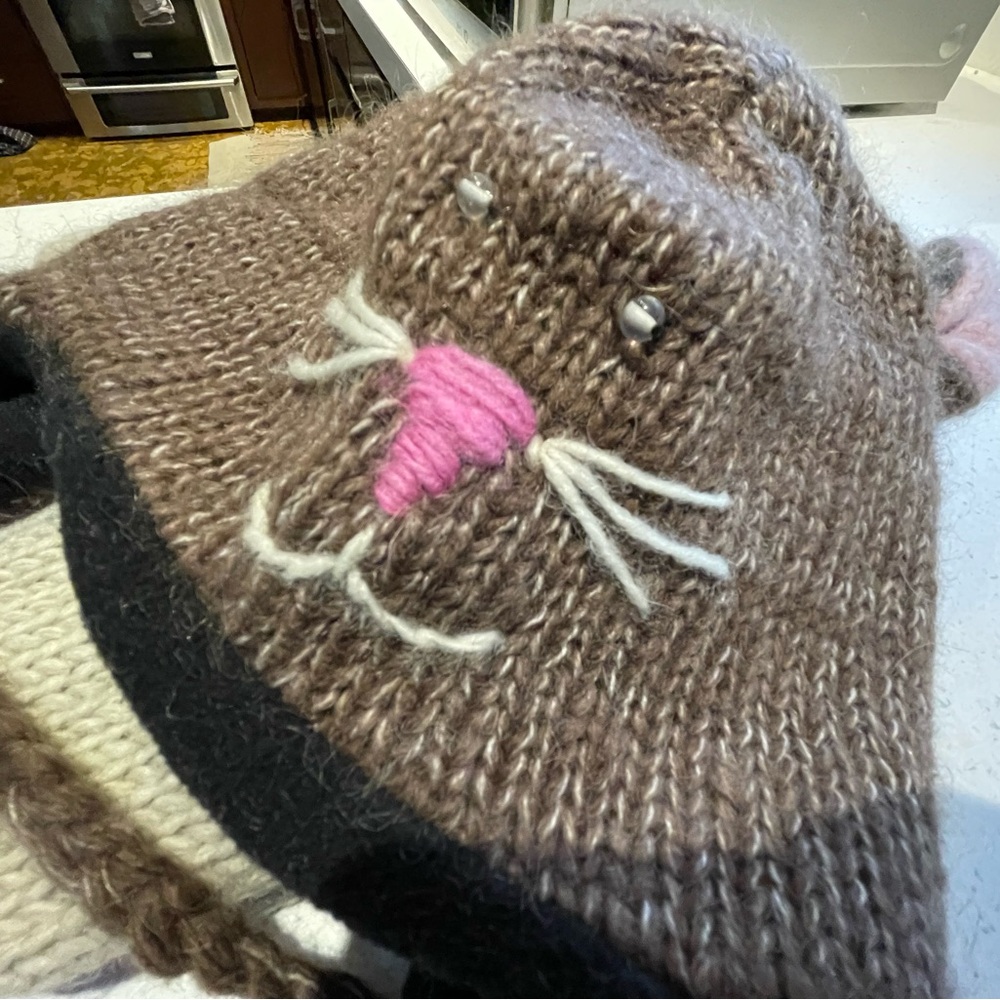 Bunny hat and mittens puppet